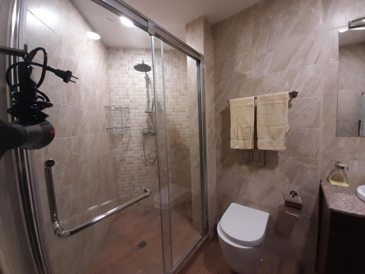 Pride Properties Welcomes You At 17 Buzant St 11-166 Yerevan Armenia Exterior foto